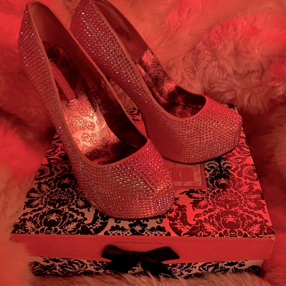 BORDELLO baby pink platform heels.